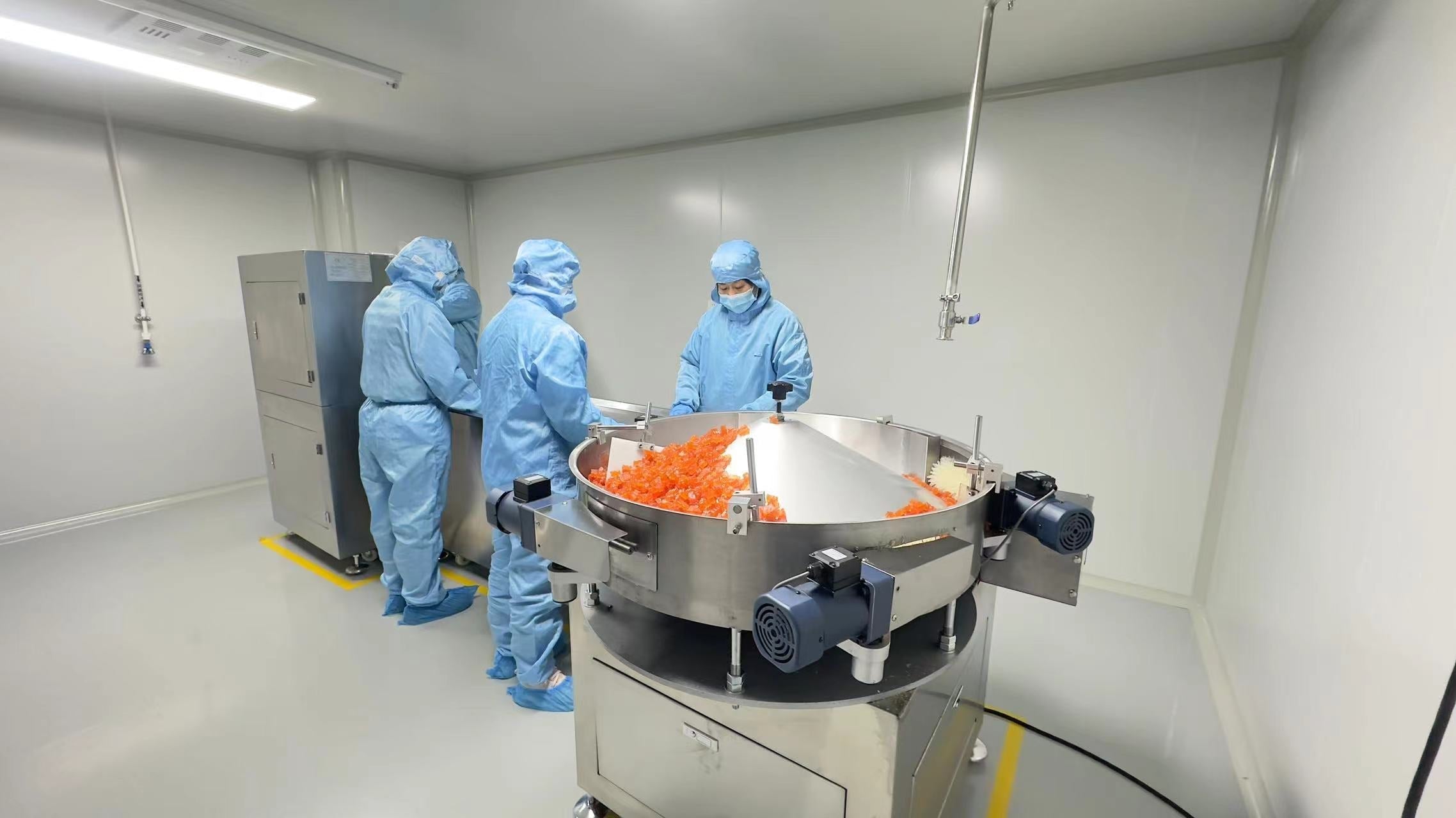 How Does a Supplement OEM Process Work